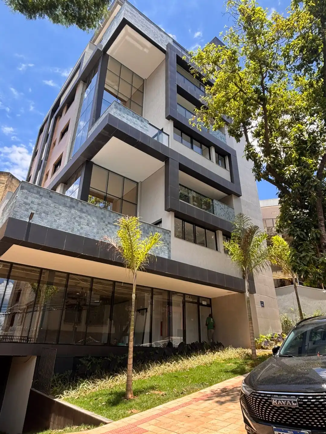 Apartamento Garden à venda no Safira com 4 quartos e 267m² - VERSALHES IMÓVEIS