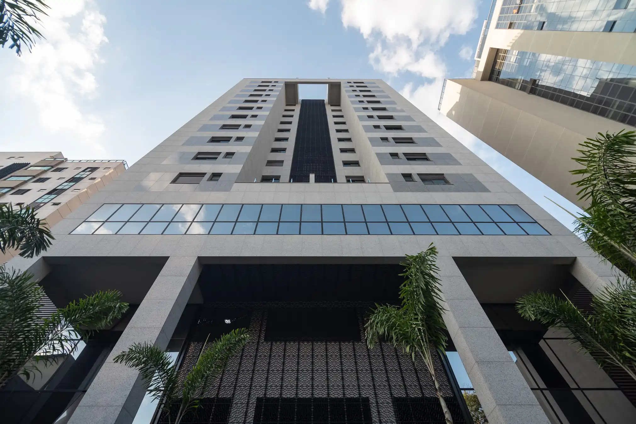 Apartamento à venda com 4 quartos, 131m² - Lourdes,Belo Horizonte