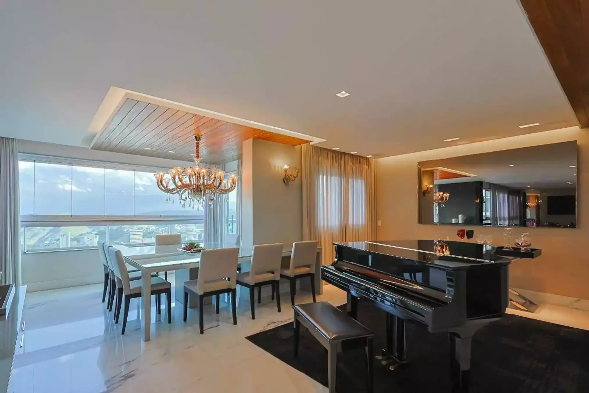 Apartamento à venda no Apartamento à venda no Bairro Vila da Serra com 3 quartos e 200m² - VERSALHES IMÓVEIS