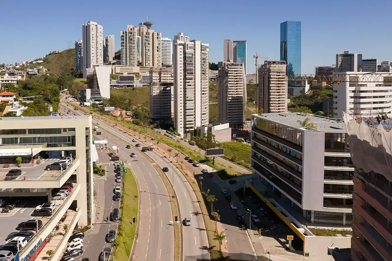 Imagem 2 -  em Vale do Sereno, Nova Lima - MG