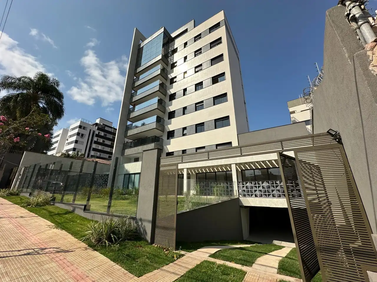 Apartamento à venda com 4 quartos, 161.15m² - Castelo,Belo Horizonte